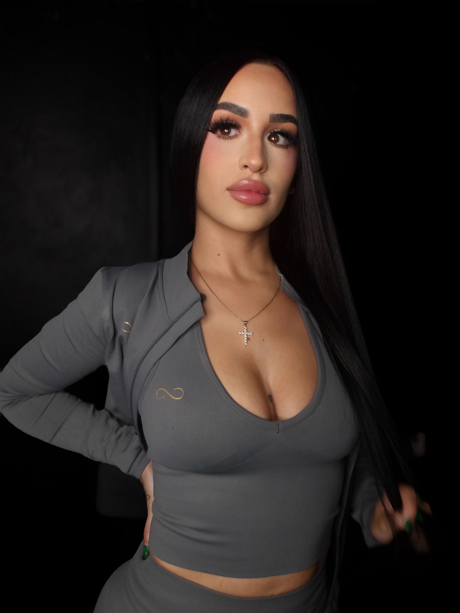 Grey Infinity