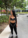 Black and white set